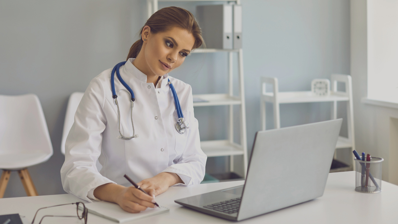 Quais os documentos médicos mais importantes no dia a dia de trabalho?